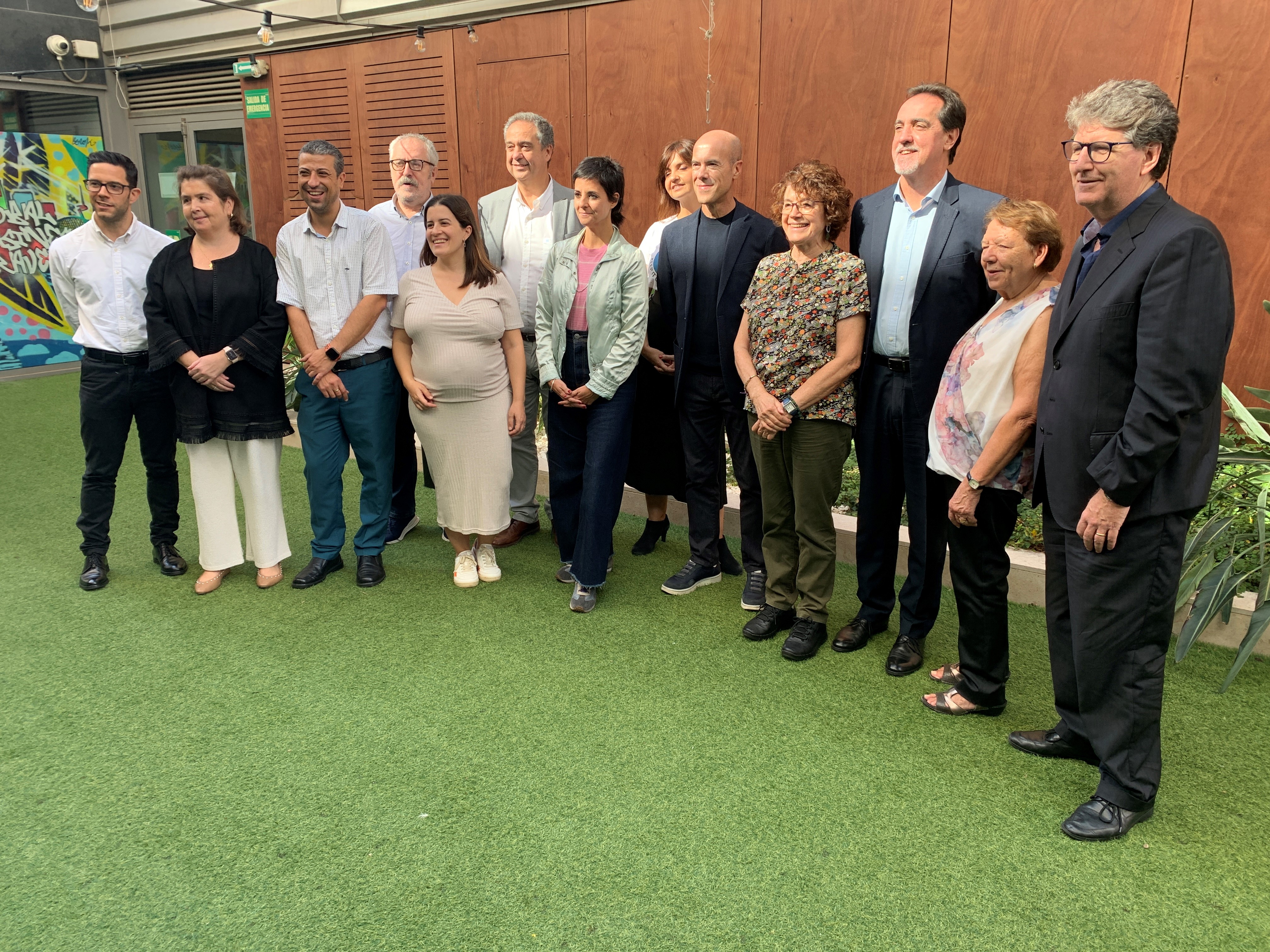 Imatge de família del jurat dels Premis Solidaris ONCE Catalunya 2023