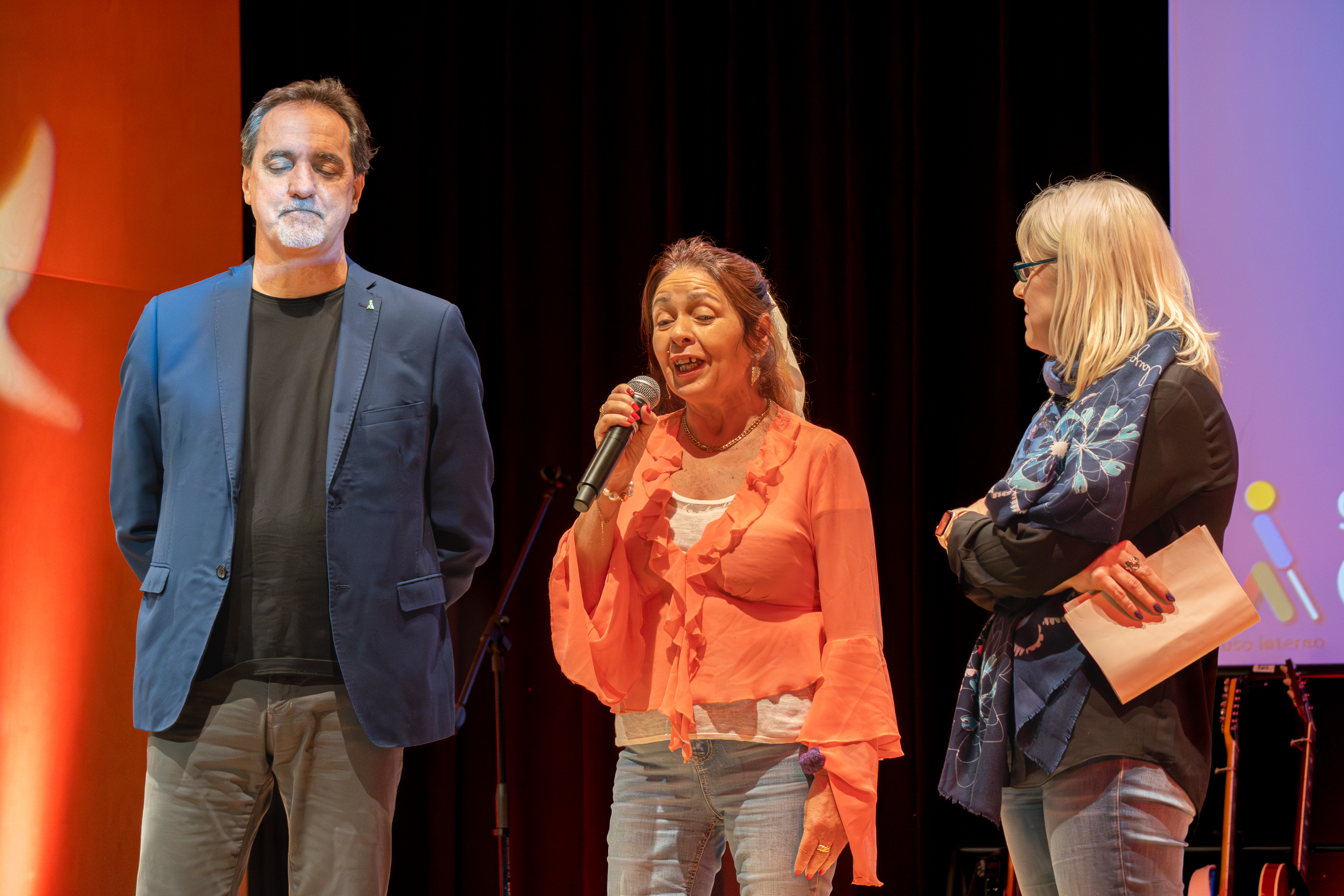 Enric Botí, delegat de l’ONCE a Catalunya; Rafaela Pérez, vicepresidenta del Consell Territorial; i Dolors Luna, presidenta de la FCECS .