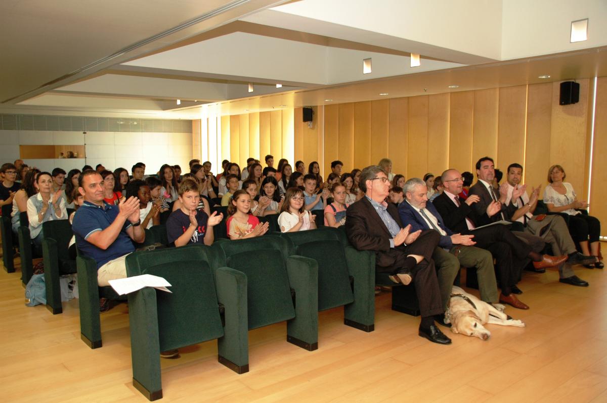 Imatge de la Sala de Conferències de la DT Catalunya a l'acte de lliurament.