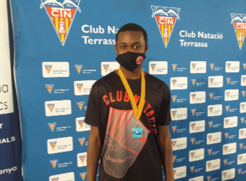 Mahamadou Dambelleh va aconseguir la medalla de plata als 50 lliures, a més de ser cinquè en els 50 esquena i 100 lliures..