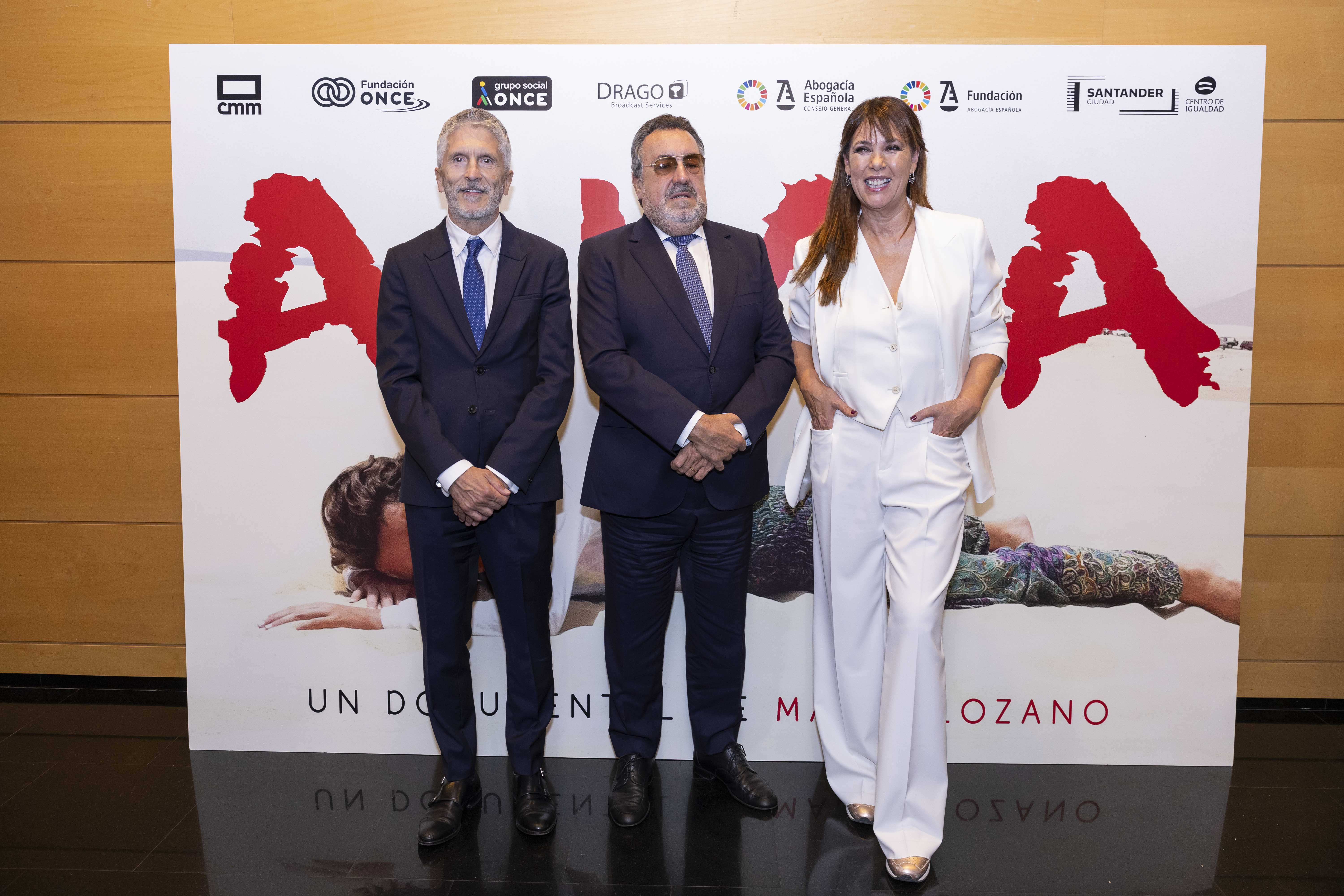 Mabel Lozano i el president del Grup Social ONCE, Miguel Carballeda, van ser els encarregats de presentar el documental ‘AVA’ en un acte celebrat  dilluns 25 de setembre a l'Acadèmia de Cinema que va comptar amb la presència, entre d'altres, del ministre de l'Interior, Fernando Grande -Marlaska. 