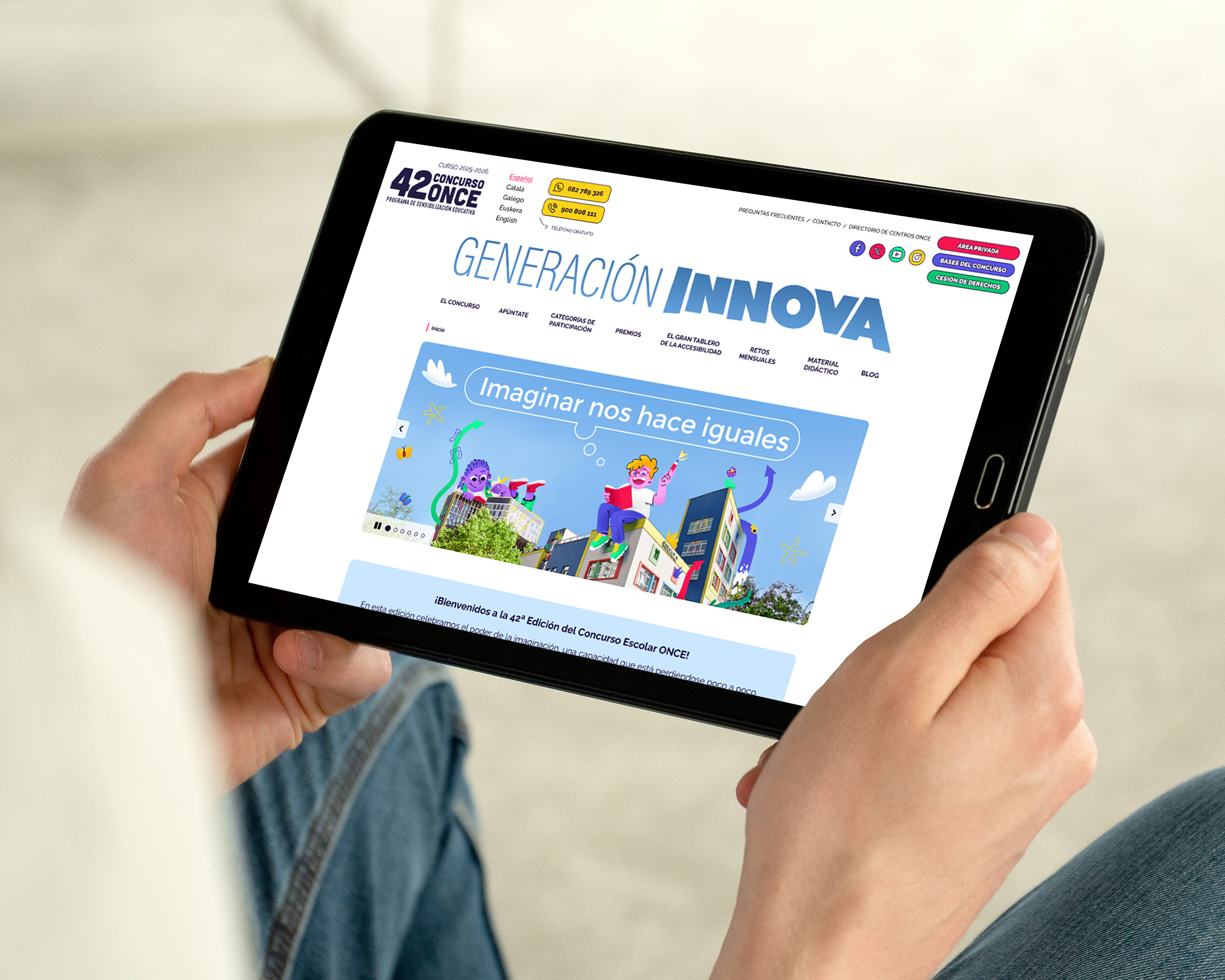 Pantalla de tablet. El 42è Concurs Escolar proposa el repte d'imaginar i dissenyar productes accessibles perquè totes les persones puguin participar en igualtat de condicions dins la nostra societat.