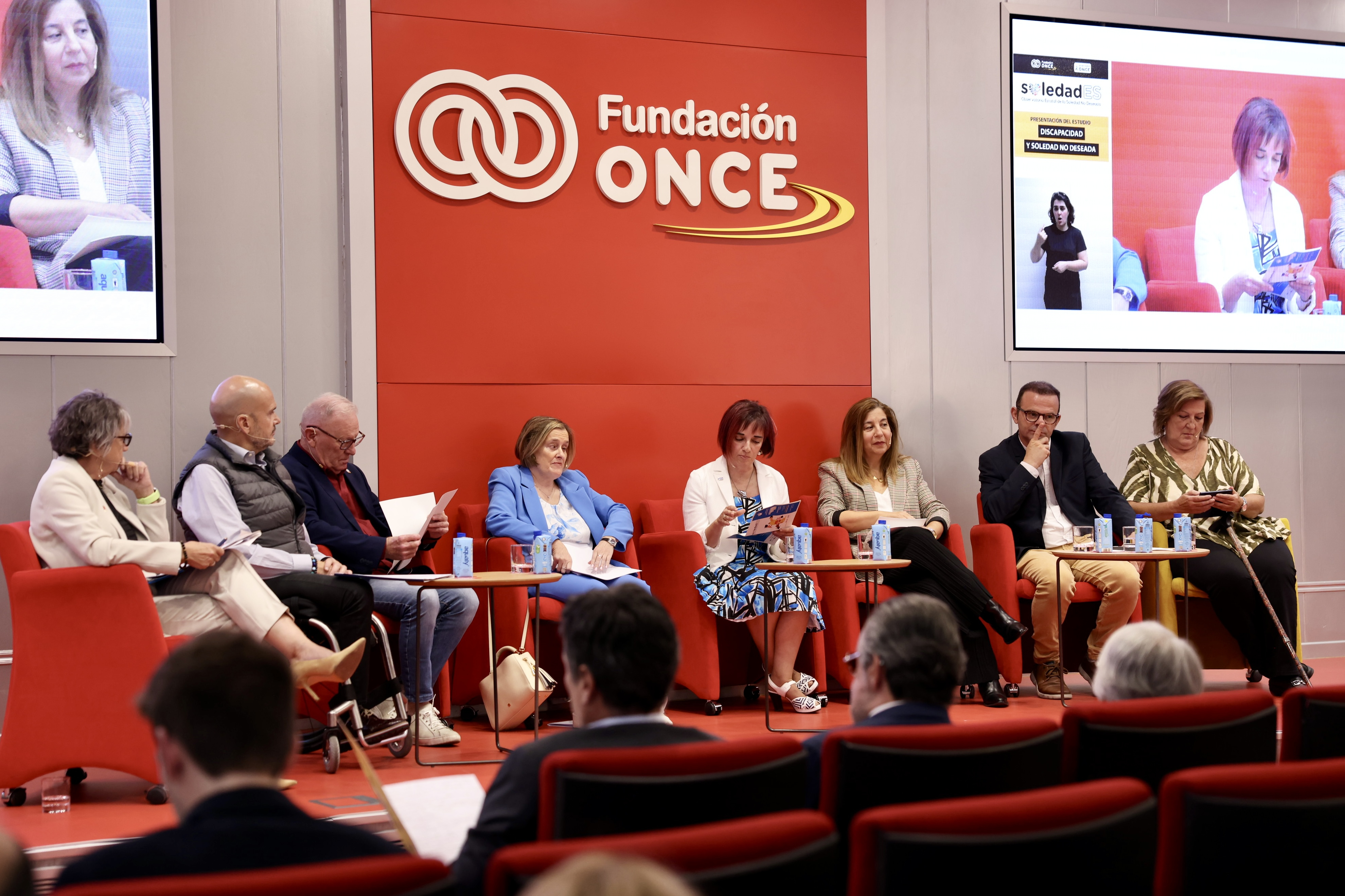 Taula rodona de Fundació ONCE de presentació de l'estudi.