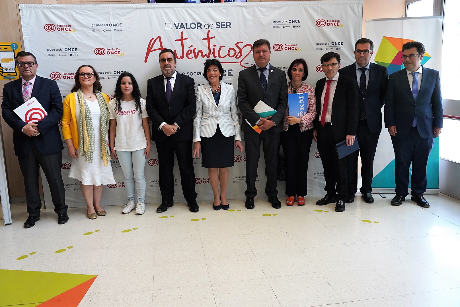 estudio_estudiantes_foto_familia.jpg