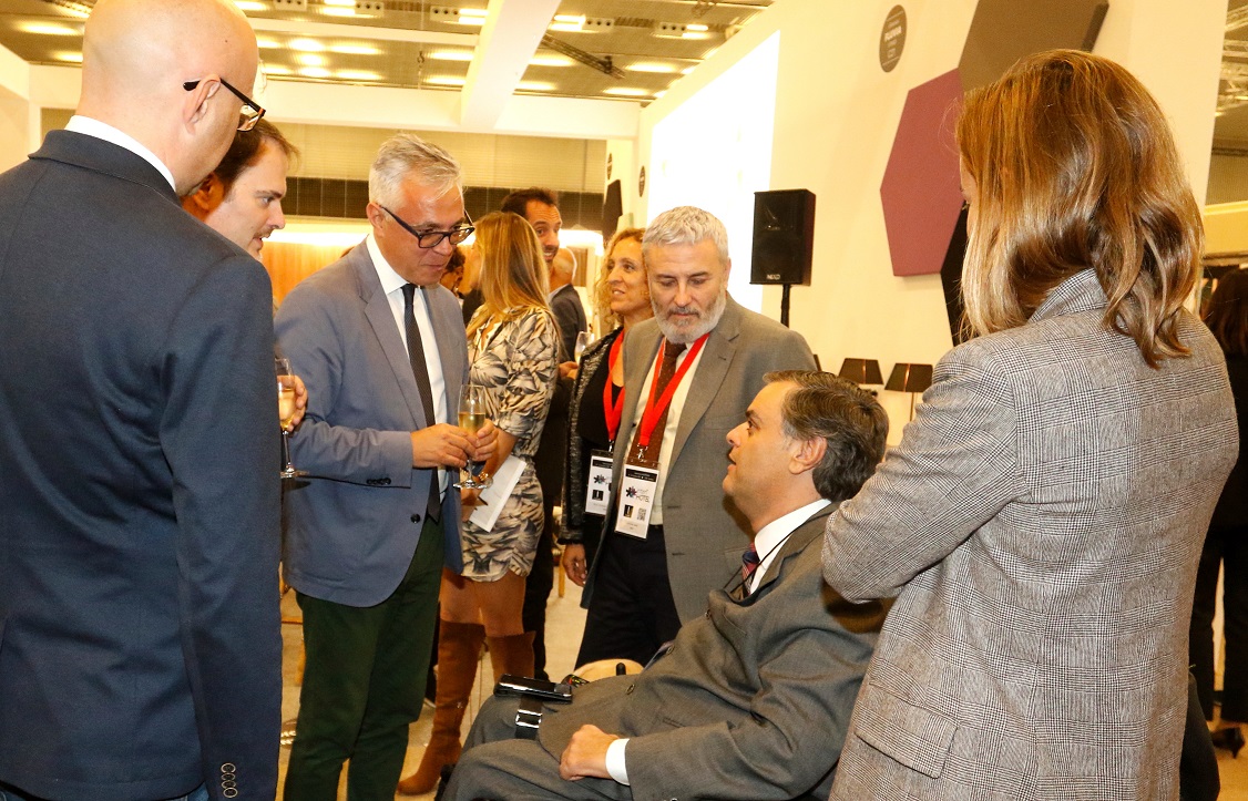 foto_familia_v_3.jpg