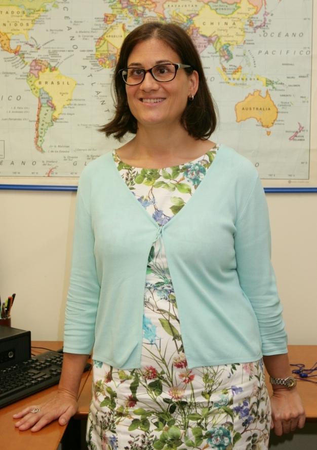 “Lo que se acaba de aprobar permitirá implementar este Tratado en la UE. Se trata de una normativa muy respetuosa con la filosofía del Tratado que no es otra que permitir a las personas ciegas o con discapacidad visual grave acceder al texto impreso e intercambiar libros en formatos accesibles. Estamos hablando de 30 millones de personas con discapacidad visual en la UE y de casi 300 millones en el mundo”, explica la experta en el Tratado, Bárbara Martín, responsable de la Oficina Técnica de Asuntos Europeos de la ONCE (OTAE) y vicepresidenta de la Unión Europea de Ciegos (EBU por sus siglas en inglés).