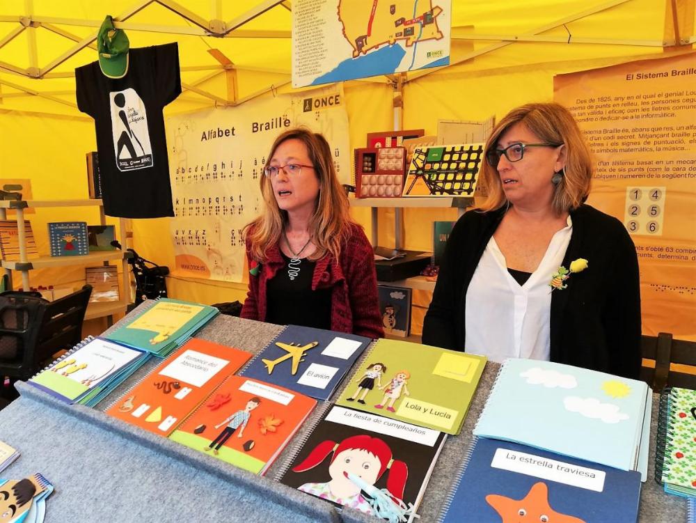 Dies treballadores del SBO a l'estand de l'ONCE a La Rambla!