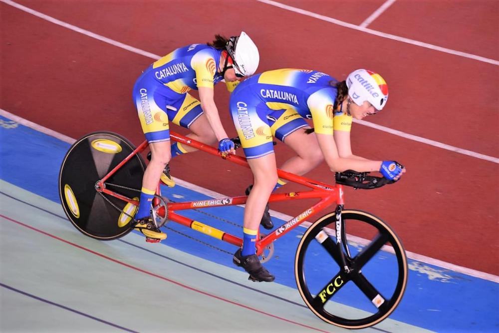 Pepi Benítez i Melissa Gómiz van tornar amb tres medalles. Aquí, en un moment de la cursa.