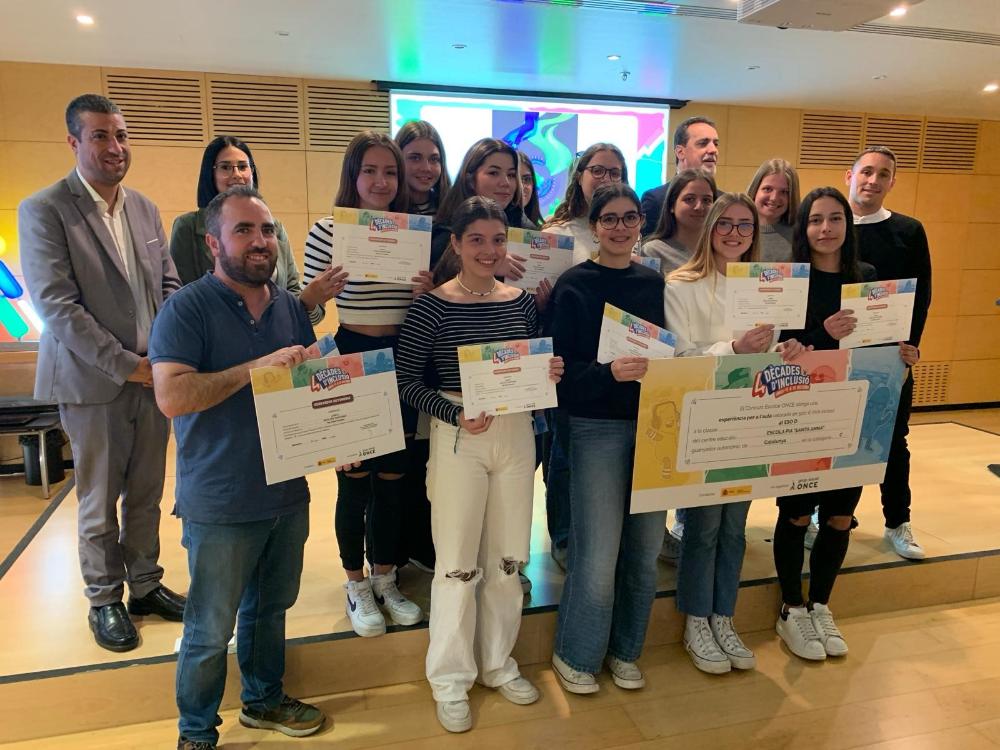 Lliurament a Escola Pia Santa Anna