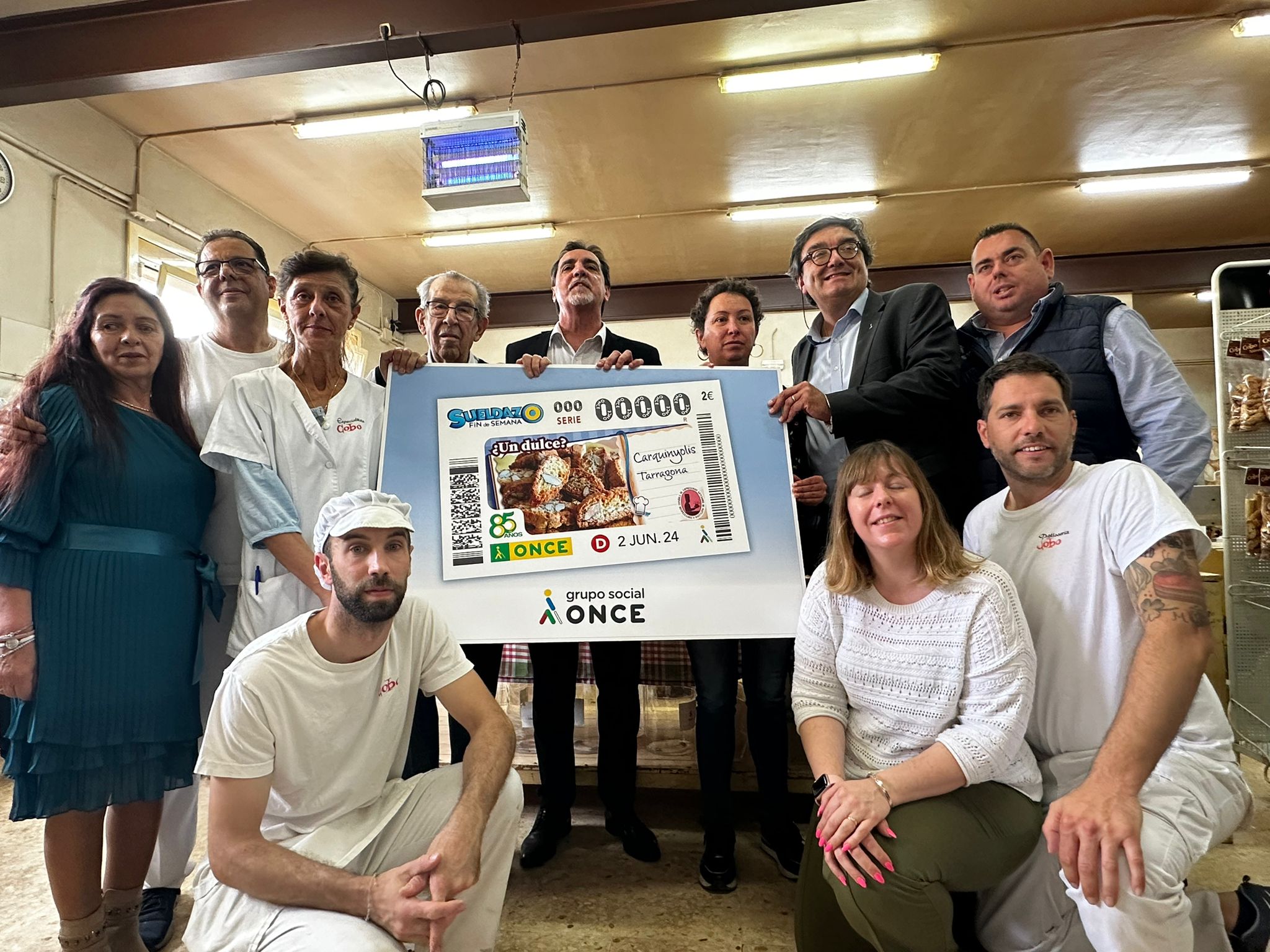 Foto de família del Cupó dedicat als 'Carquinyolis'