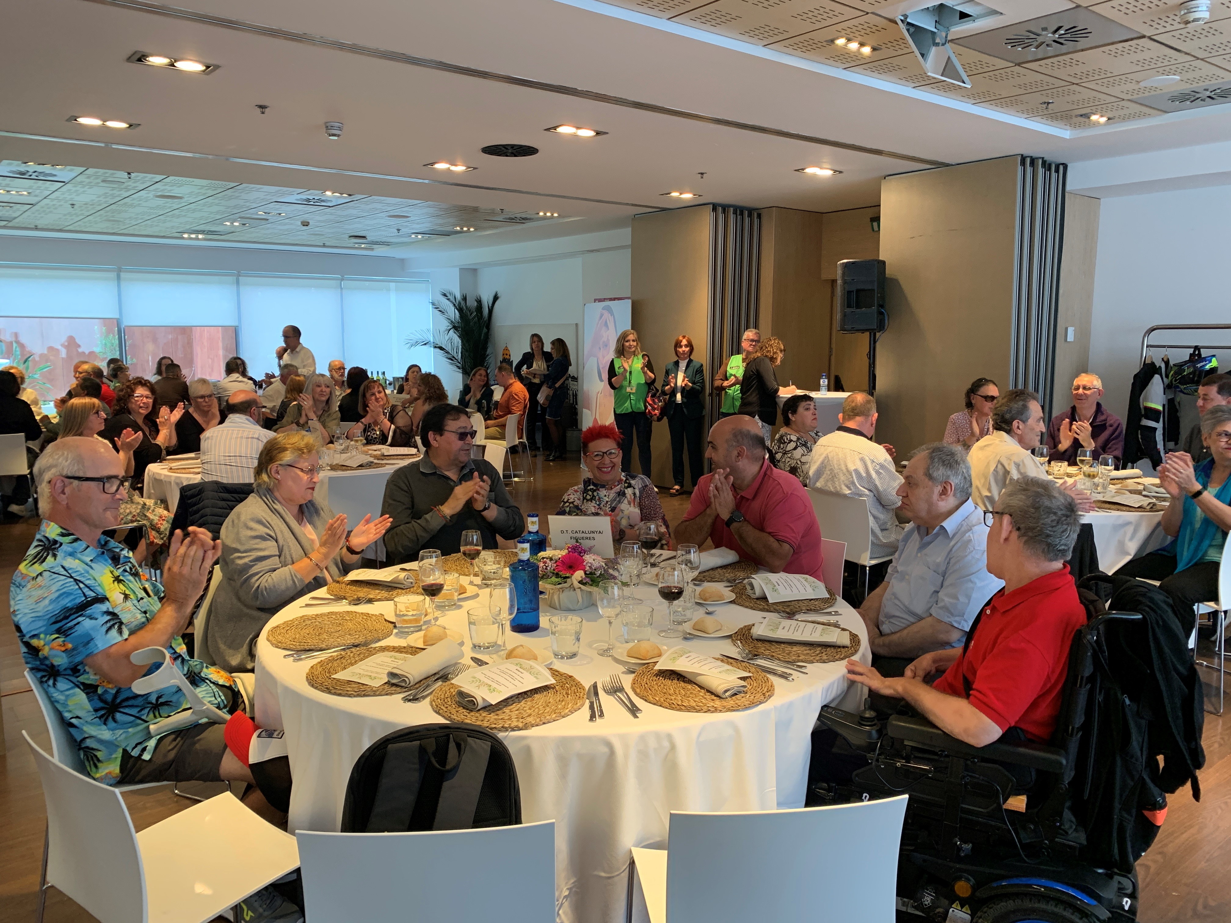 Dimecres&nbsp;22 de maig, l'ONCE Catalunya va celebrar, a l’Hotel Ilunion Barcelona, l’acte d’homenatge als nous jubilats. Un total de 142 companys i companyes es van jubilar o incapacitar al 2023, una celebració que arriba ja a la seva 31a edició.