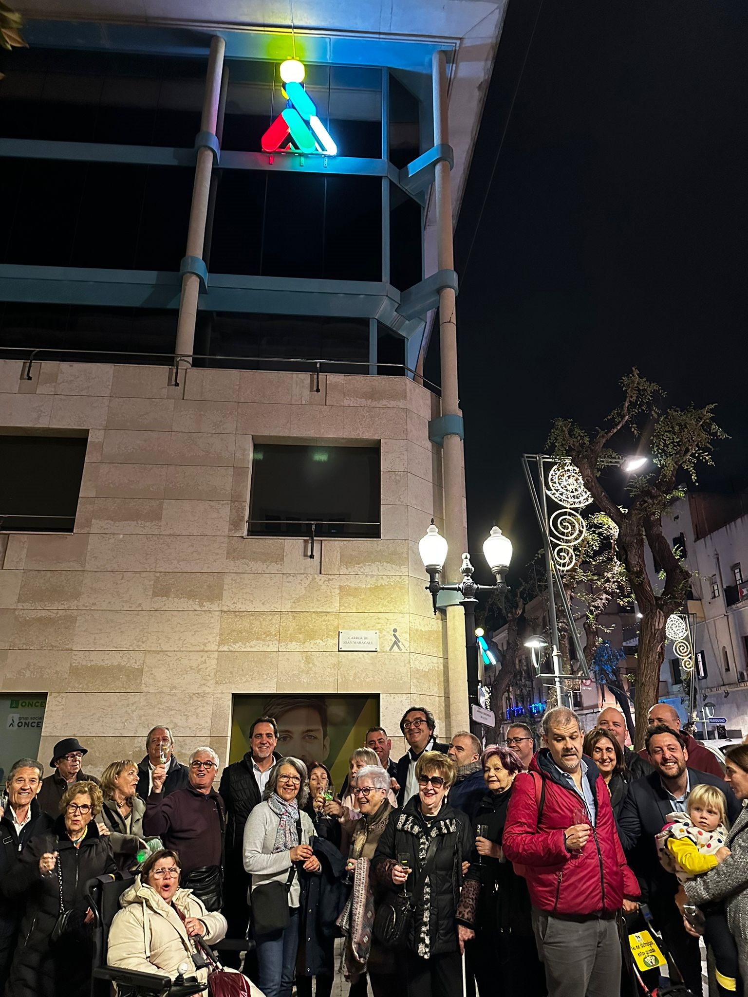 Encesa de l?ONCELIO de colors a l'ONCE a Tarragona.